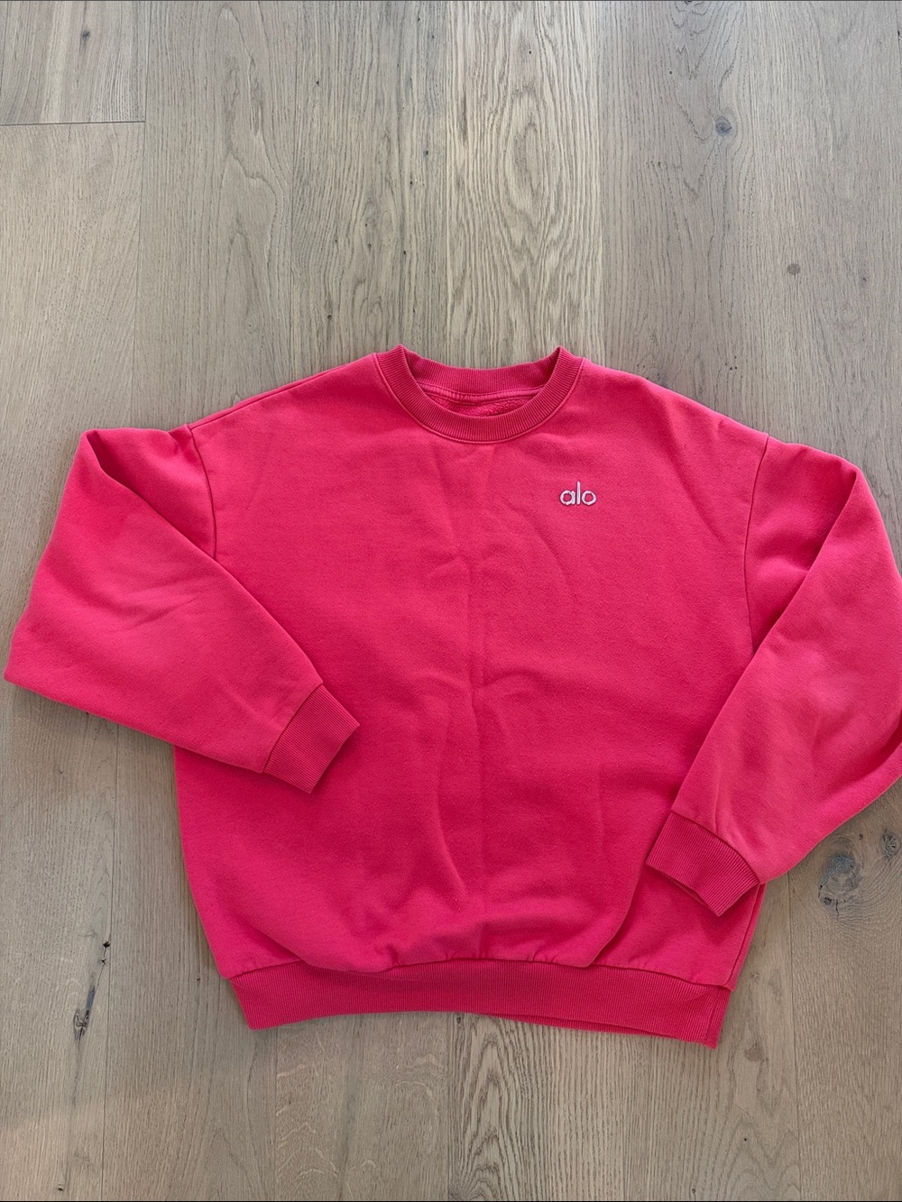 Alo Yoga Accolade Crew Neck Pullover Sweatshirt